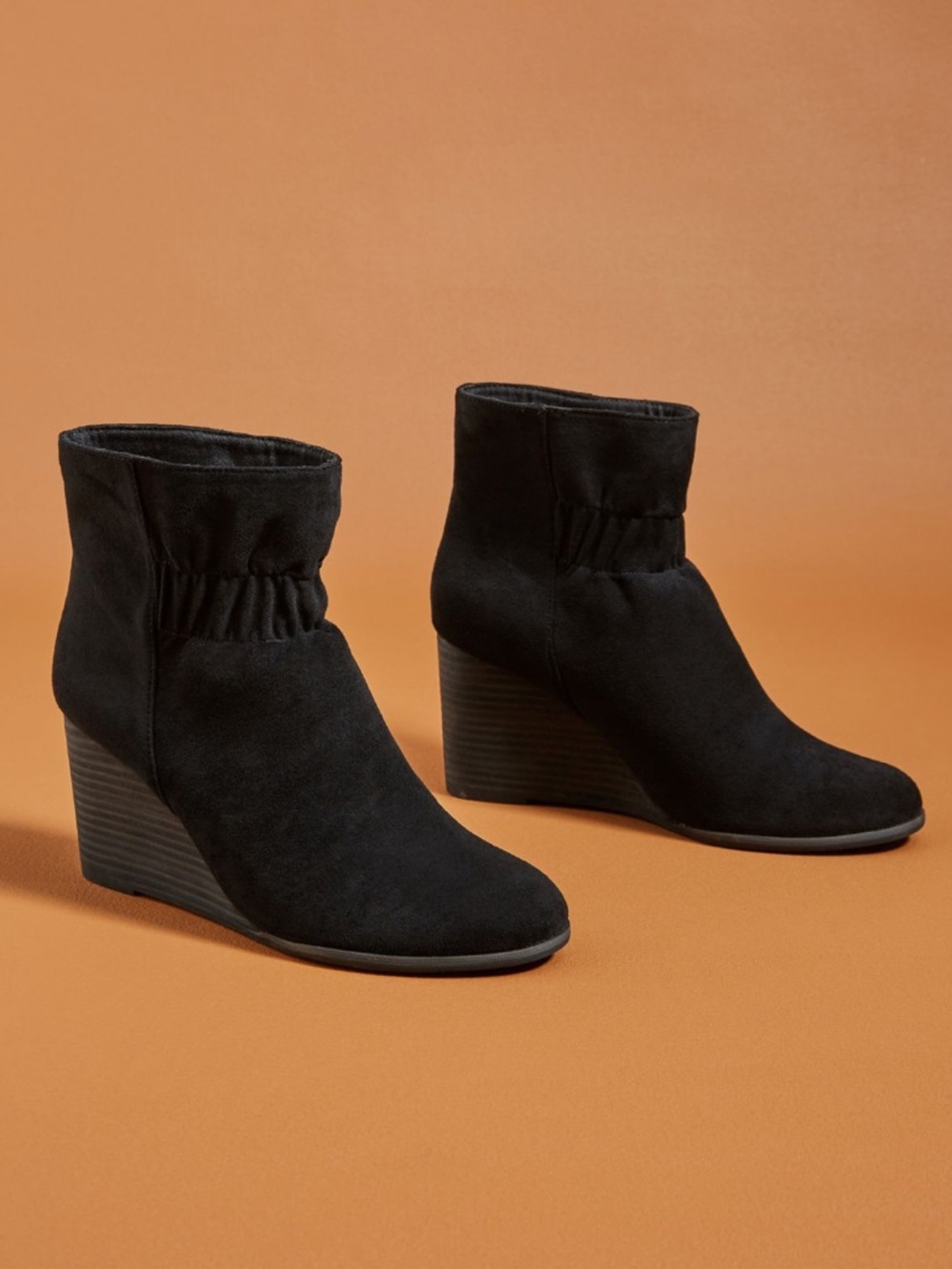 Anthropologie Mojo Moxy Sondra Wedge Booties